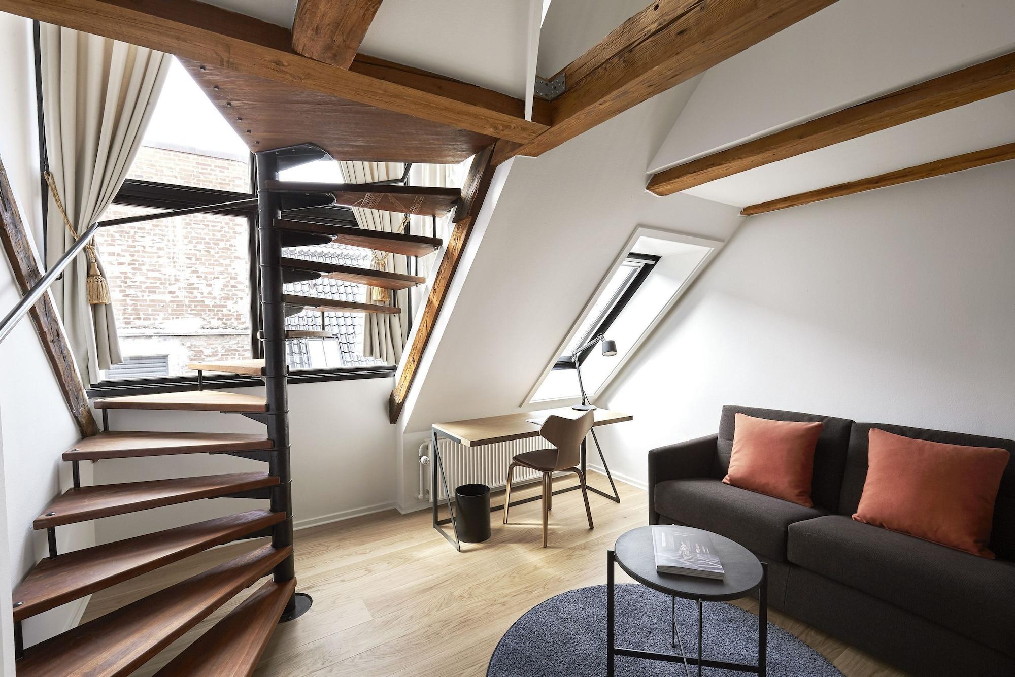 71 Nyhavn Hotel Copenaghen Esterno foto A suite at the Hotel de Ligne